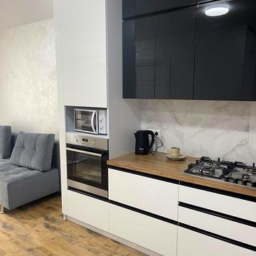 Зелена вул., 204б