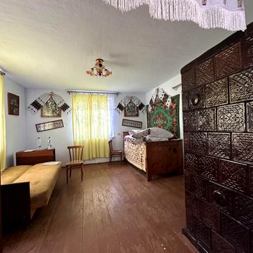 Центральна