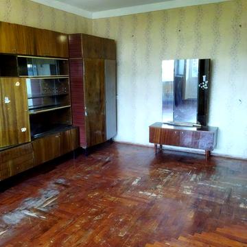 Сдам 2х комнатную квартиру начало 15 мкр (без мебели)