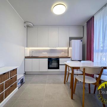 Олеся Бердника вул., 1-В