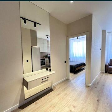 Видова квартира з ремонтом на центральний парк! Без комісії!