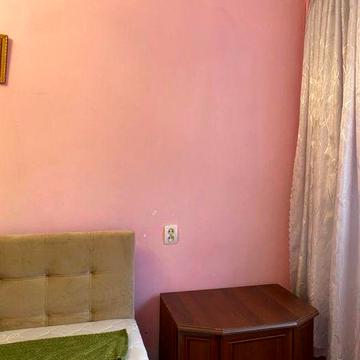 Велика 2-кімнатна квартира у Шевченківському районі