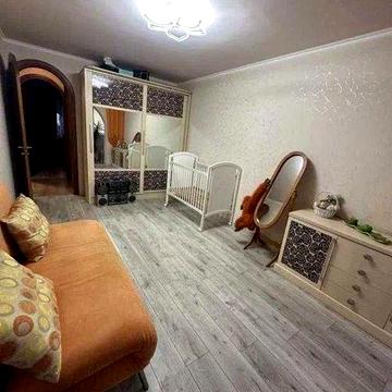 3-к, Аерокосмічний пр., 49, Спортивна, р-н ст. метро