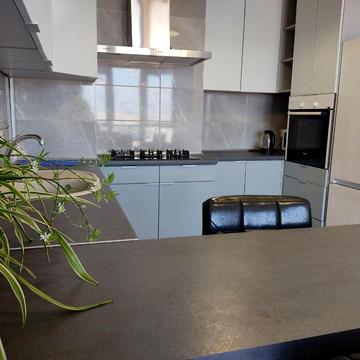 Тараса Шевченка вул., 60/8