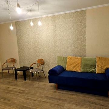 Ірпінська вул., 64