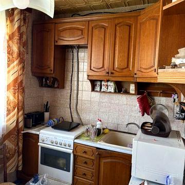 Впервые продам 3 х комн из кв Гарибальди 6а