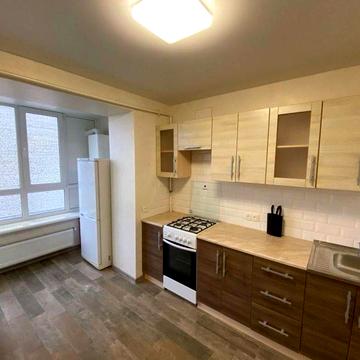 Однокімнатна с а/о по вулиці Роменська