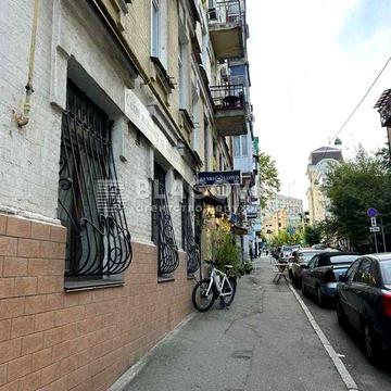 Продаж 1к кв в історичному центрі Києва