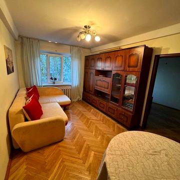 Здам, 2с, метро «Палац Україна», В.Васильківська 85-87, 15000 грн.