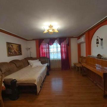 Здається на тривалий термін 2 ккв. Трускавець