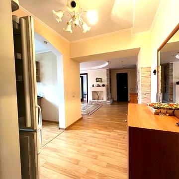 3-кімнатна в центрі міста порошинка Героїв України 1