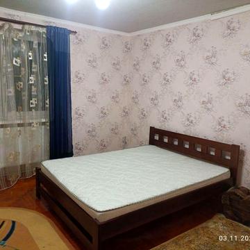 В Продажу ДОБРОТНИЙ Будинок/Літня кухня