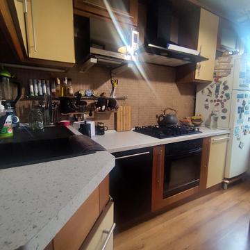 Полонської-Василенко вул. (Желваківського), 6-А