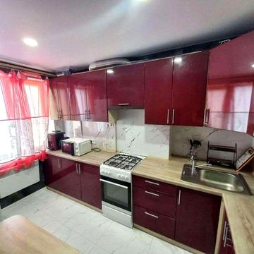 Продам 2-к квартиру в Самар, якісний ремонт, меблі і техніка