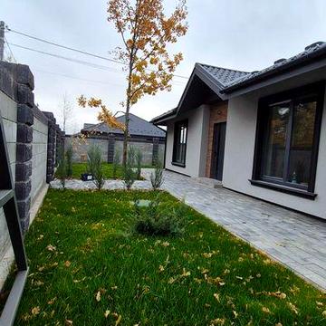 Дуже класний будинок з газом, ремонтом у Ворзелі,є місце під автонавіс