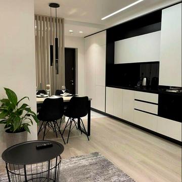 Джона Маккейна вул. (Івана Кудрі), 1-Б