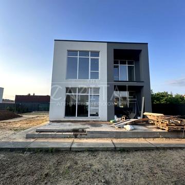 Святищенська вул.