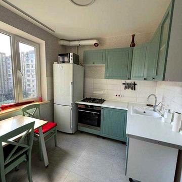 Довготривала оренда трикімнатної квартири на Харківському,вул.Кошиця 4