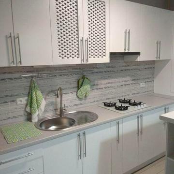 1 кімн. 5/10, 60 м.кв. Куліка/Ушакова. Хазяїн.