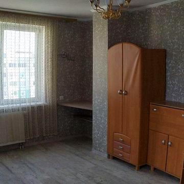 Сдам 1 ком квартиру с Ремонтом на Бочарова- можно под Бизнес !