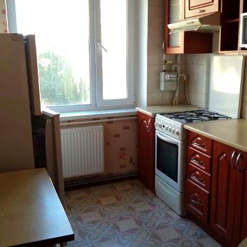 Довгострокова оренда 3к Квартира Келецька вулиця