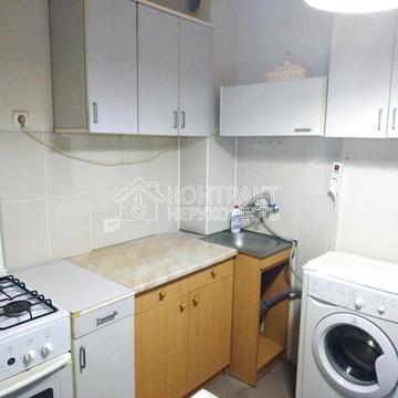 Академіка Павлова вул., 132г