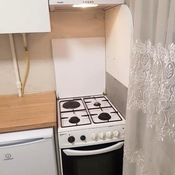 Леся Курбаса просп., 16