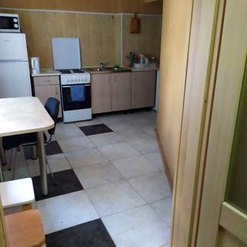 Сдам 3-х комнатную квартиру под хостел в Голосеевском районе.