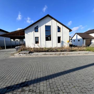 Лесі Українки вул.