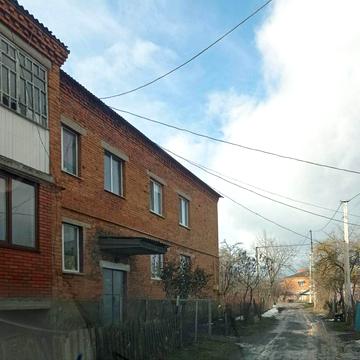 Вокзальна, 2