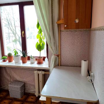 Братів Дужих вул. (Володимира Комарова), 2