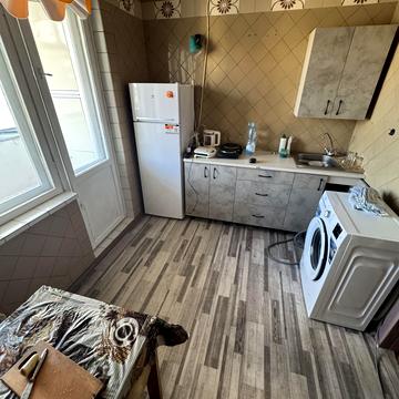 Рональда Рейгана вул., 1/25