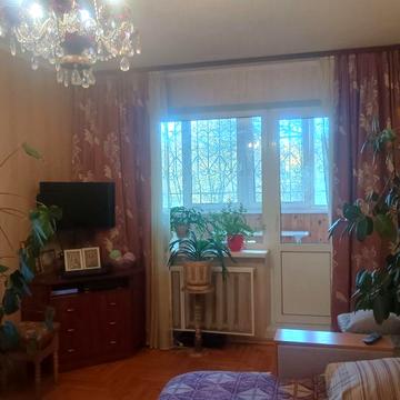 Сдам 2-х ком. кв, Святошинский р-н, Героев Космоса 19в