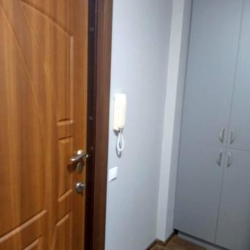 Метробудівників вул., 25