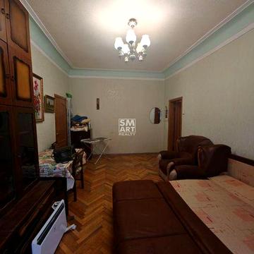 Сдам 1 кімнатну сталінку на Печерську.