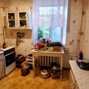 Тараса Кузьміна вул., 19