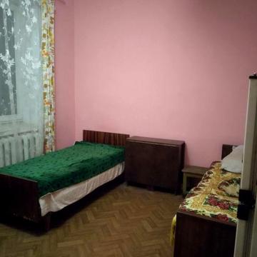 2кв р-н Новоселовка( ул Ивана Кобзы7)