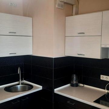 Олени Пчілки вул., 2-Б