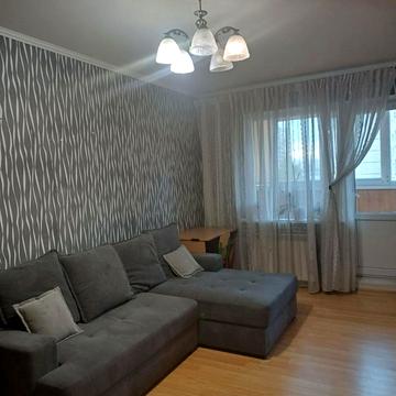 Бориспільська вул., 34