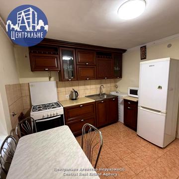 Іспаська вул., 4