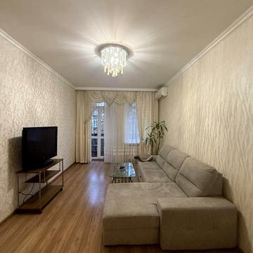 Софіївська вул., 20