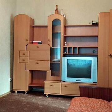 Здам 2-х кімнатну квартиру довгостроково район центральний парк культу