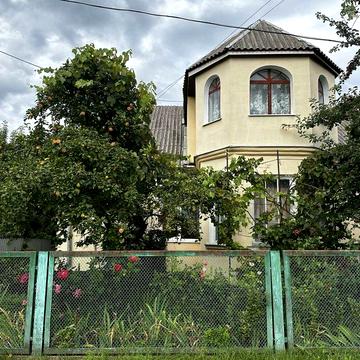 Продам будинок у м. Красилів