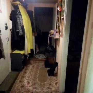 Продам 2к Красный Камень Коммунар под ремонт