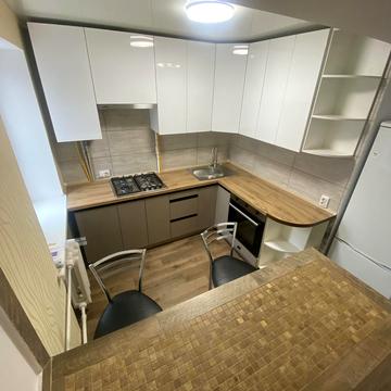 Січових Стрільців вул. (Артема), 86