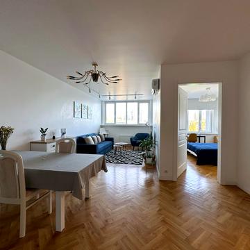 Берестейський просп. (Перемоги), 5-В