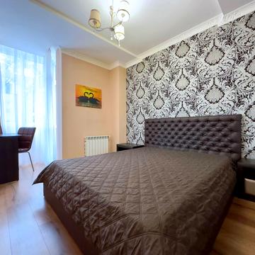 Тараса Шевченка вул., 67а