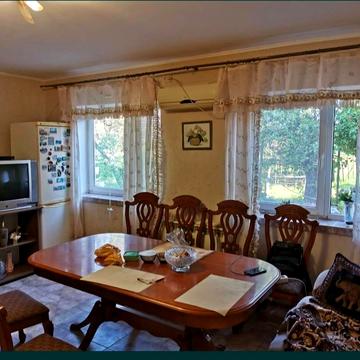 Чорноволенко, 8