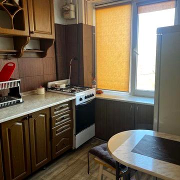 Квартира в м.Хуст 2-кімнатна