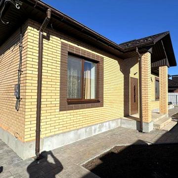 Здається чудовий 3 кімнатний Будинок на Весняному.